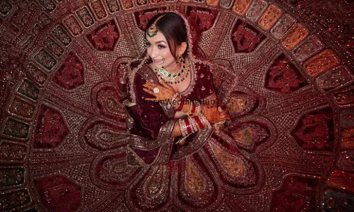 ROYAL COLOUR LAB  STUDIO